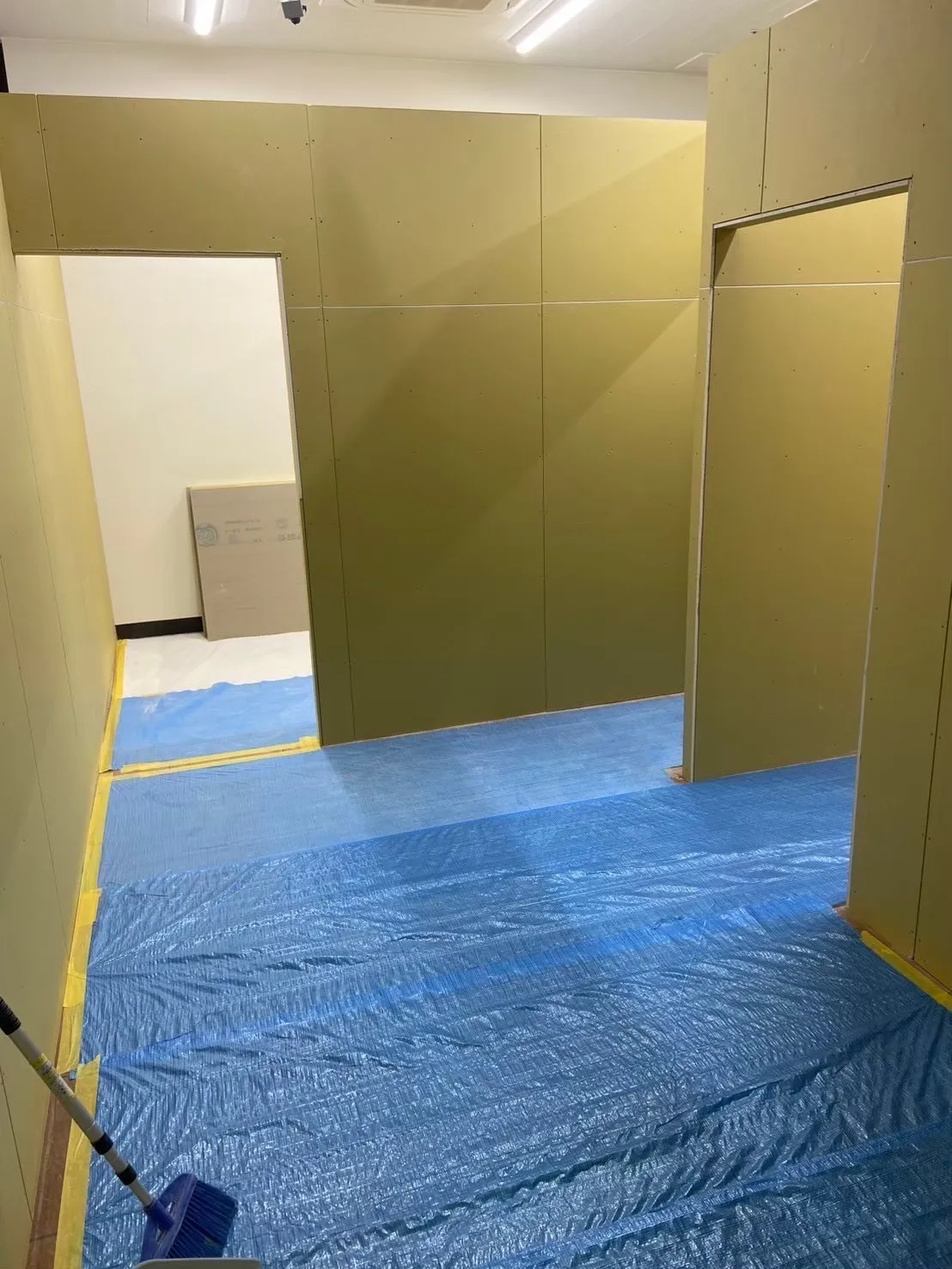 物販テナント(新装工事)